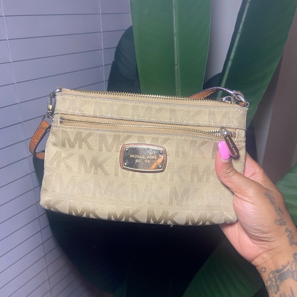 Michael Kors Tan Logo mini Y2K Bag